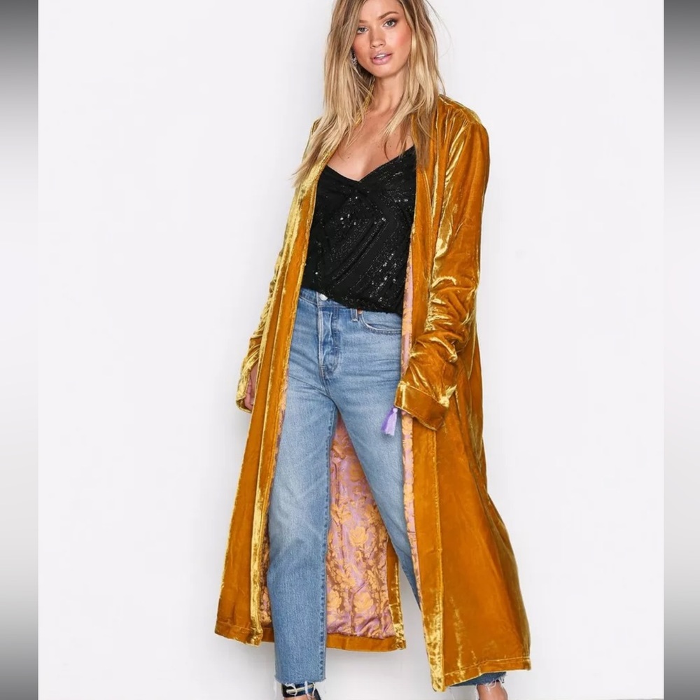 Free People | RARE Dhalia Velvet Duster Size Medium